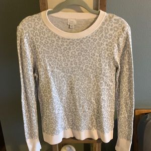 Womens cheetah print medium sweater
